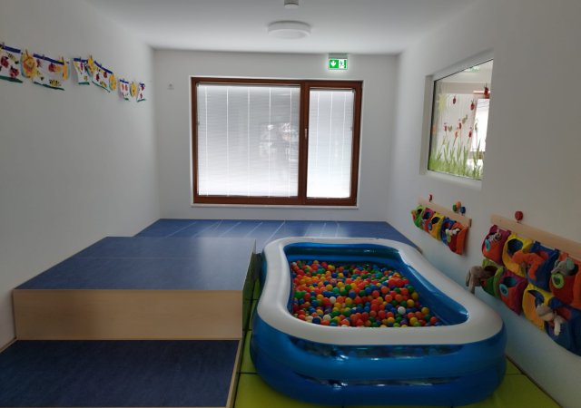 NEU Krippe Baelle
